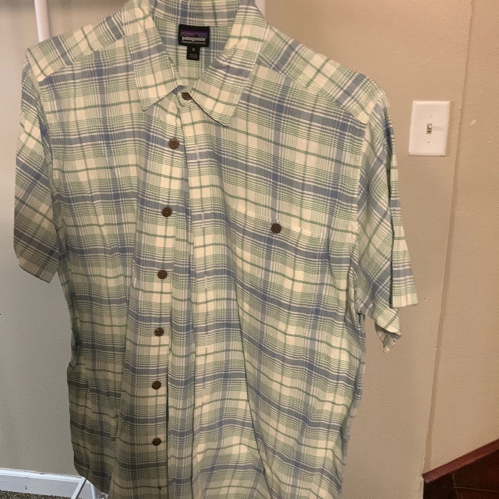 Patagonia
ORGANIC COTTON button down